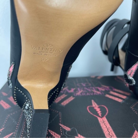 Valentino Garavani Love Blade Embellished Ankle Strap 65mm Pumps, Black, size 7 - Picture 11 of 15